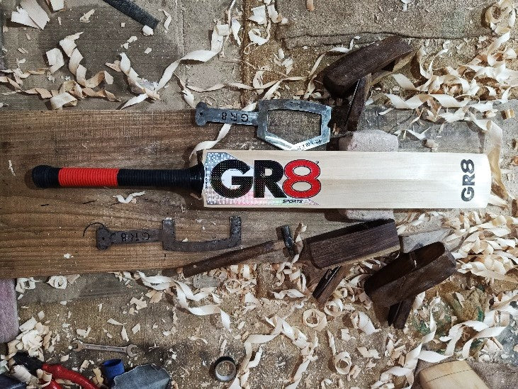 gr8 bat collection of best Kashmir willow cricket bat