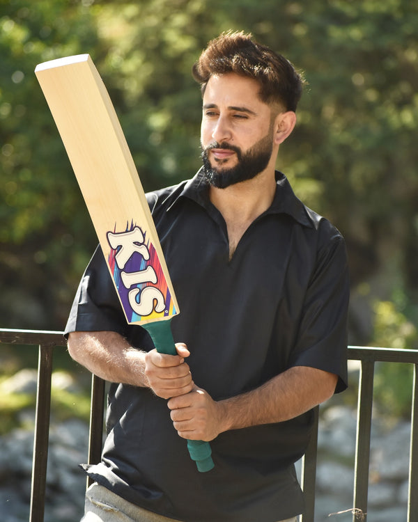 Mr. Shiraz Khan