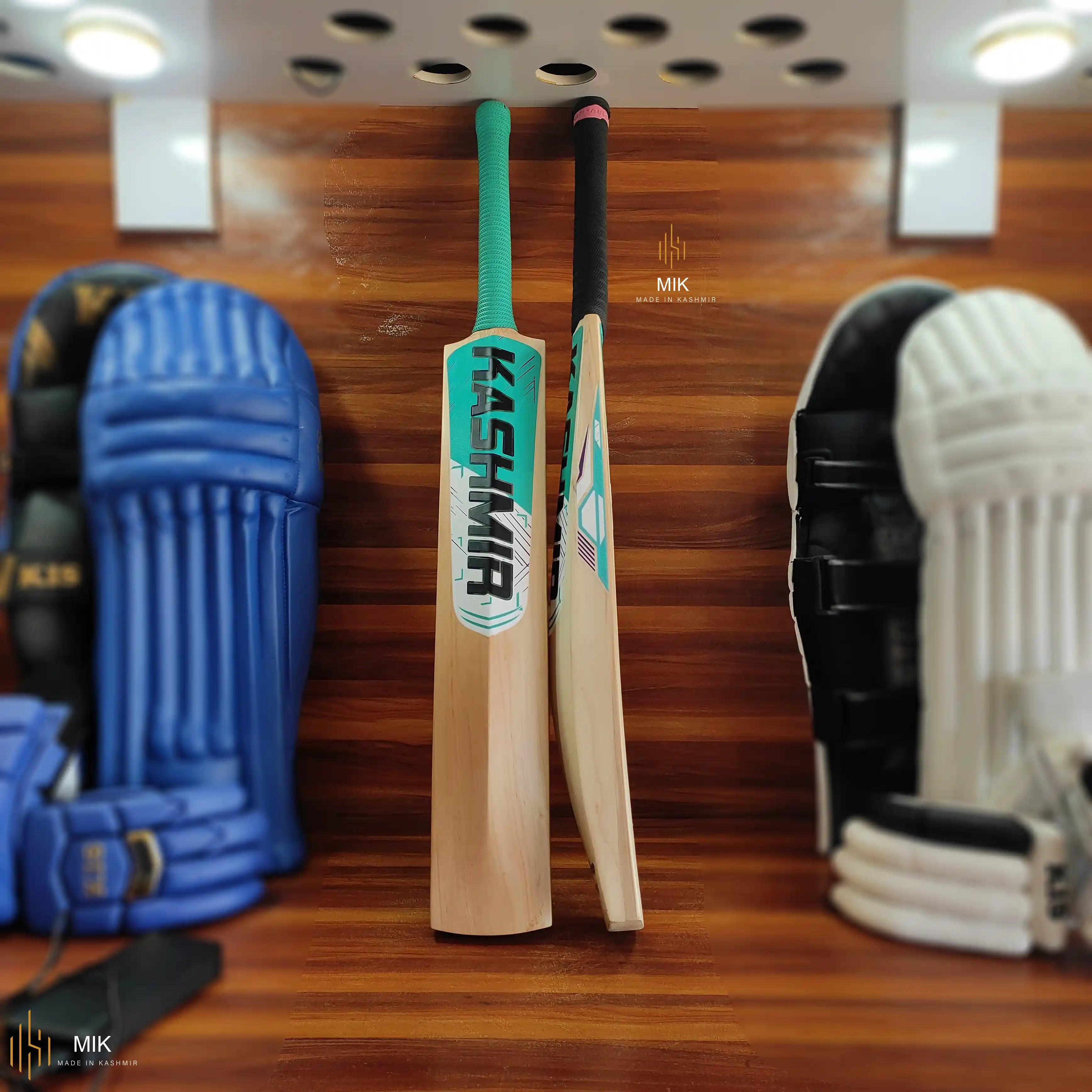 A+ English Willow Cricket Bat For Leather Ball-KIS – Made In Kashmir